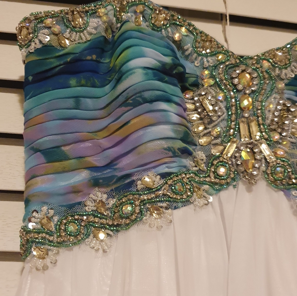 Dredd - Picture 2 of 8